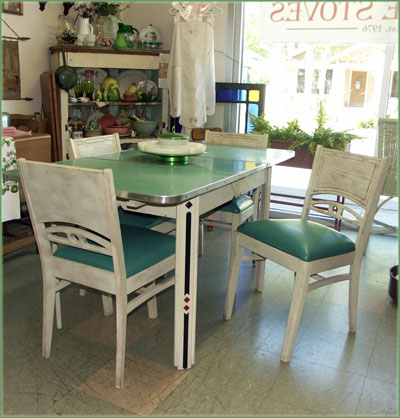 Green Teal Table