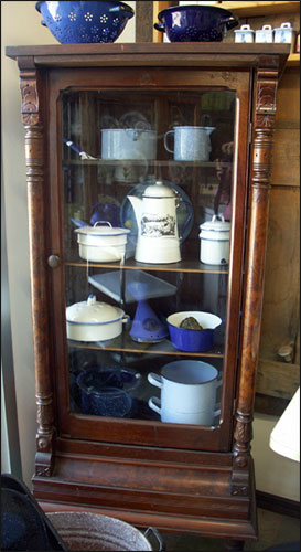 wood cabinet